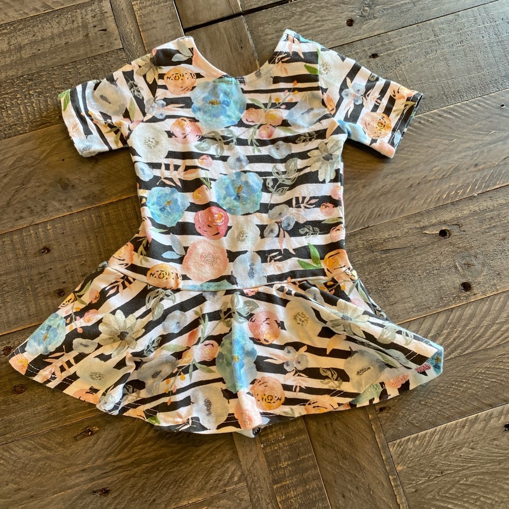 Macy Kate Boutique Skirted Leo 18/24 Month GUC 🐶🚭